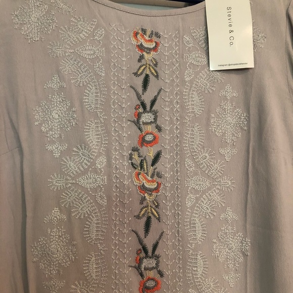 NWT shop Stevie blouse - Picture 2 of 5